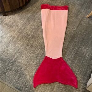 Pink Mermaid Tail Blanket